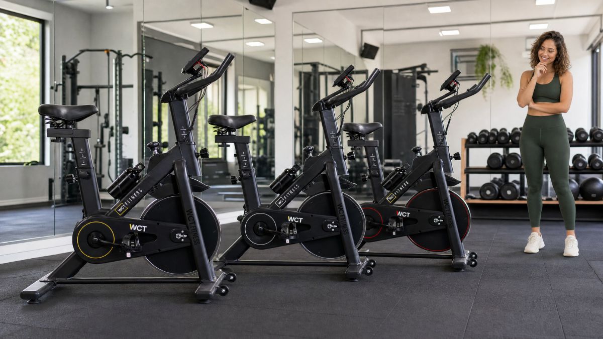 Bicicleta Ergométrica Spinning WCT Fitness lançamento 2026
