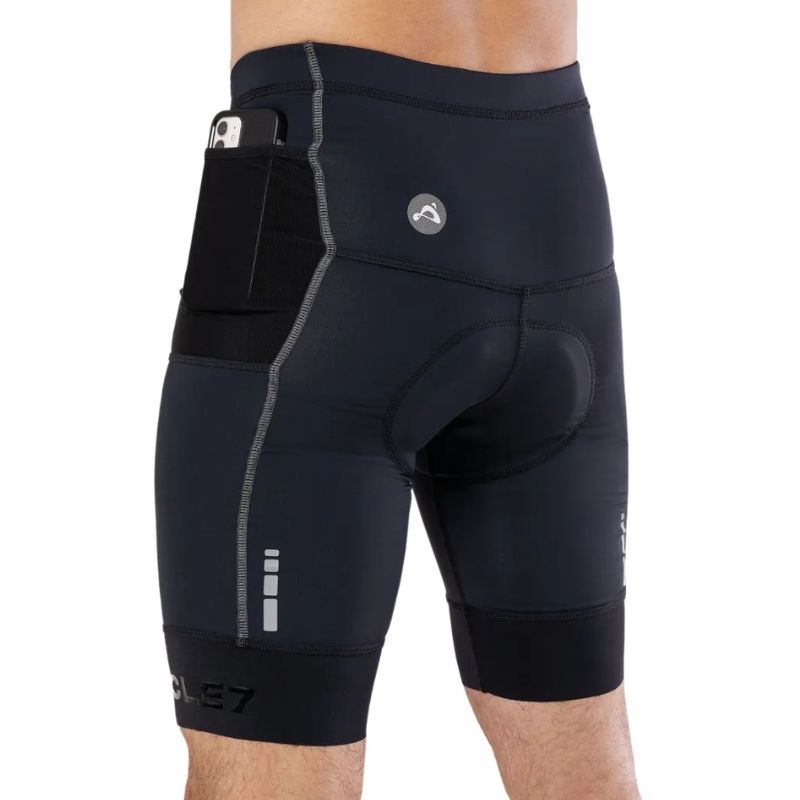 Bermuda de ciclismo masculina Cycle7 vista traseira destacando o corte anatômico