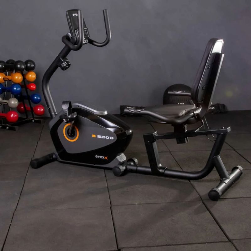 Bicicleta Ergométrica Horizontal Evox R5200 - Imagem de detalhe 2